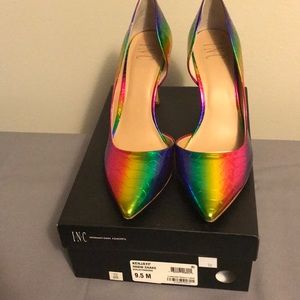 INC rainbow snake pump